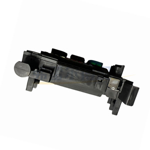 Boîtier de fusibles Peugeot Citroën 9807428080 6500JP pour 301 2008 C4 DS5 Module de relais électrique automobile - Product Image 4