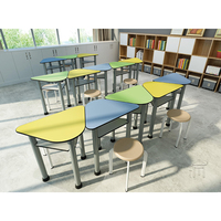 Bureau d'étudiant combiné triangulaire moderne Bo Jiao en 6 couleurs, durable et écologique pour l'école et la maison