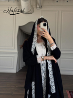 Abaya Hafizah Noire et Blanche à Bordure Dentelle, Robe Musulmane de Dubaï, Vente en Gros, Kaftan Contrastant, Ramadan Aïd 2026, Fournisseur d'Usine en Gros