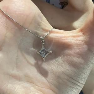 Collar de Plata de Ley S925 con Estrella de Mar Tridimensional Irregular Mate, Colgantes y Dijes Sencillos, Versátiles y Modernos para Uso Diario - Product Image 4