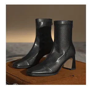 लेडी ब्राउन बूट्स जूते चंकी हील कैजुअल एंकल बोटास मुजेर प्लश मोटी हील वाले छोटे फैशन बूट्स