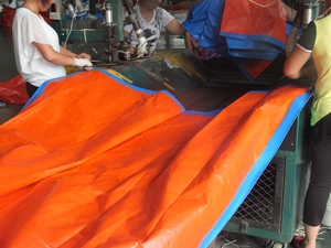 Toldo <span class=keywords><strong>de</strong></span> malla <span class=keywords><strong>de</strong></span> polietileno <span class=keywords><strong>de</strong></span> alta resistencia/<span class=keywords><strong>lonas</strong></span> <span class=keywords><strong>de</strong></span> malla <span class=keywords><strong>de</strong></span> plástico HDPE para camión cubierta <span class=keywords><strong>de</strong></span> camión Material Pe resistente a los rayos Uv jardín agricultura - Product Image 5