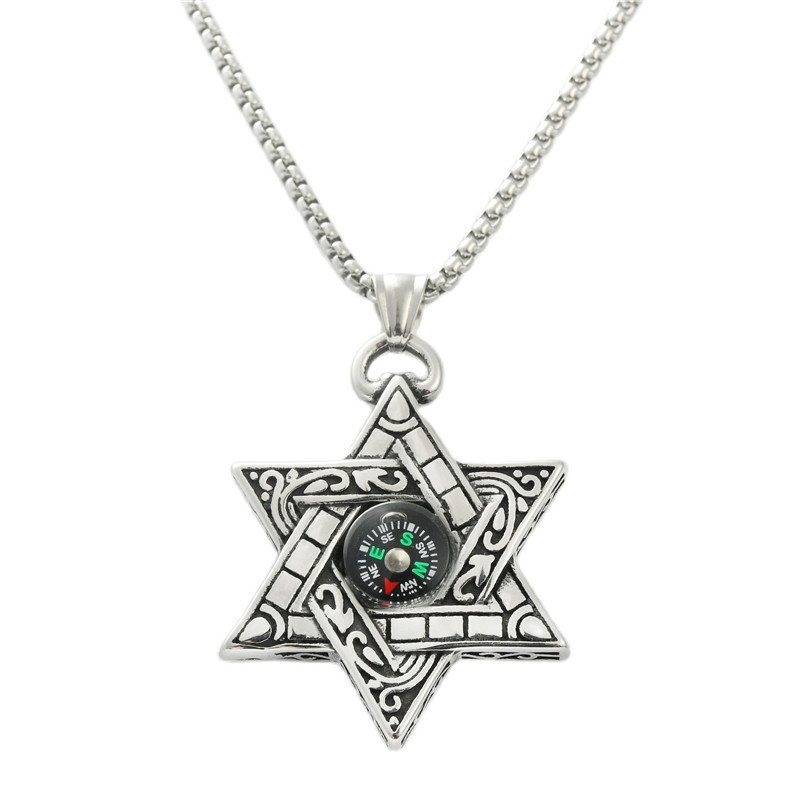Pendentif en argent avec une chaîne de perles carrées de 3,0*60 cm