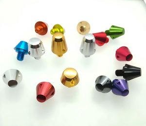 สกรูยึดพื้นรองเท้า FG/AG/SG M5X0.8 คลาส 4.8/6.8 เมตริก สำหรับรองเท้าฟุตบอลแบบสากล - Product Image 1