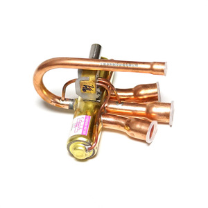 Vanne de réverser quatre voies Sanhua SHF-9H-35U-P 3 CV en cuivre pour climatiseur et pompe à chaleur - Product Image 2