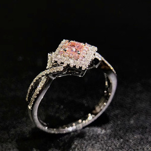 Anello con Design a Croce Intrecciata, Stile Creativo per Donne - Product Image 6