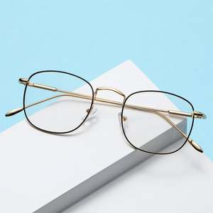 Gafas con Logotipo Personalizado, Montura Metálica Vintage, Anti Luz Azul, Cuadradas, Fotocromáticas, para Hombre y Mujer - Product Image 3