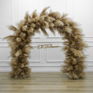 Venta caliente de fábrica pampas hierba flores artificiales arco alta calidad esponjoso pampas hierba flores artificiales Decoración - Product Image 1