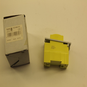 2482410 <span class=keywords><strong>Rman</strong></span> Receptacle DIN Neuf Original PLC en stock - Product Image 1