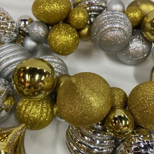 Adorno colgante de forma <span class=keywords><strong>especial</strong></span> para <span class=keywords><strong>Navidad</strong></span>, guirnalda de bolas navideñas de 1,8 m - Product Image 5