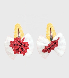 Pinzas para el Cabello de Tela para Niñas, Diseño de Hojas de Arce, 2 Piezas, para Fiestas, con Encaje, 2026 - Product Image 1