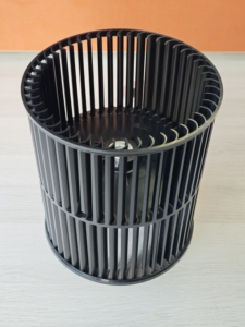 Fabricación de Moldes para Aspas de Turbinas Ecológicas de Precisión - Moldeo por Inyección de Plástico Personalizado para Sistemas de Flujo de Aire Industriales - Product Image 4