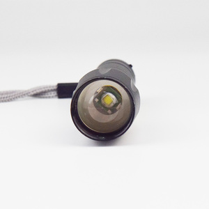 Mini <span class=keywords><strong>Linterna</strong></span> <span class=keywords><strong>LED</strong></span> Multifuncional Blanca Fría, Fácil de Transportar, Recargable, con Zoom, Conector <span class=keywords><strong>Micro</strong></span> USB - Product Image 6