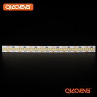 Bande lumineuse LED décorative pour hôtel et restaurant, 12V 2025 336 LED/m 10mm 3000K Blanc chaud IP20, adhésif 3M, télécommande, dimmable