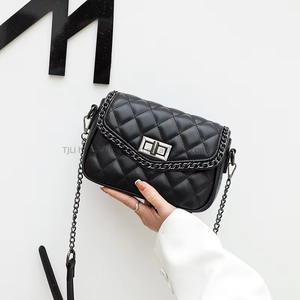 Women's Fashion Simple <b>Small</b> PU <b>Handbag</b> Brand New Design Chain Shoulder Messenger Bag Lady Style All Seasons 20x7x16CM Tanjing - Product Image 3