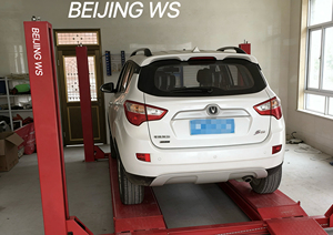 Pont élévateur hydraulique 4 colonnes BEIJING WS 4000kg/5000kg, robuste, pour alignement de roues et entretien de véhicules, certifié CE - Product Image 2