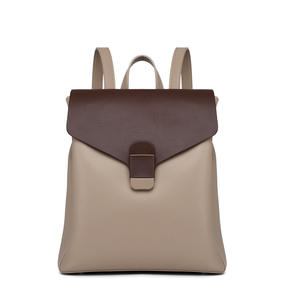 Mochila de cuero genuino con costuras en dos tonos Mochila de mujer de moda con diseño de hebilla simple - Product Image 6