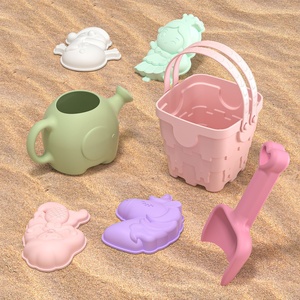 Ensemble <span class=keywords><strong>de</strong></span> jouets <span class=keywords><strong>de</strong></span> <span class=keywords><strong>plage</strong></span> pour bébés en silicone souple sans BPA, seau et pelle éducatifs pour enfants et tout-petits, idéal pour l'extérieur et le sable - Product Image 3