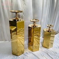 Support à gâteau en acier inoxydable finition miroir doré, ensemble de trois pièces, table de présentation de desserts pour la décoration d'événements de mariage