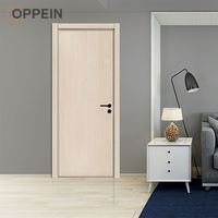 Porte pleine en PVC et bois OPPEIN, design moderne, étanche, pour entrée de villa et fenêtre
