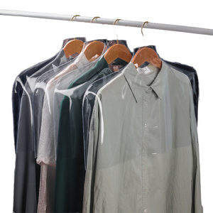 Sac de rangement pour vêtements en non-tissé personnalisé, blanc, avec logo, en PVC transparent, anti-poussière, disponible en toutes tailles - Product Image 4