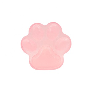 <span class=keywords><strong>Savon</strong></span> en barre en forme de patte de <span class=keywords><strong>chat</strong></span> mignon 75g à l'huile essentielle de pêche, écologique, fait main, anti-acariens, démaquillant et nettoyant pour enfants au quotidien - Product Image 2