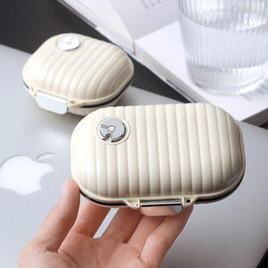 Boîte de rangement pour pilules HydZ 150 ml avec compartiments, étanche à l'humidité, pour l'organisation quotidienne des médicaments - Product Image 1