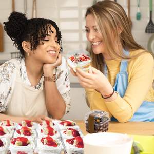 Transparent Hard Plastic <b>Boxes</b> Mini Mousse Cake Dome Container Clear Circle <b>Desserts</b> Emballage Tiramisu Box With Lid - Product Image 4