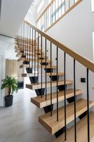 Prix d'usine moderne, escalier flottant à double file préfabriqué avec garde-corps en verre et balustrade à broche