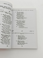 Impresión de la Biblia NWED IKWG con Papel Offset, Encuadernación Cosida, Tapa Blanda y Estampado en Caliente