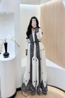 Nouvelle Abaya Musulmane de Luxe Faite à la Main Dubaï Grande Taille Imprimée Noir et Blanc Miake Plissée Robe Longue Ample à Ouverture Devant