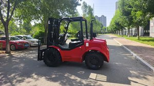 4*4 dizel Forklift 3t 3.5t arazi Forklifti 3T arazi Forklifti EPA Motorlu Euro Satges V Motorlu - Product Image 3