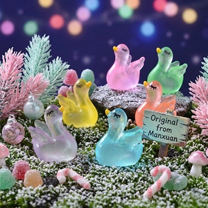 Novedad: Adorno de Resina de Conejito Pastel Jelly Bunny para Dioramas, Figura en Miniatura de Conejo de Pascua, Decoración para Manualidades DIY - Product Image 5