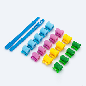 Bigoudis magiques sans chaleur pour boucler les cheveux et créer des boucles en spirale, avec pinces en plastique bleues, lot de 16 pièces - Product Image 1