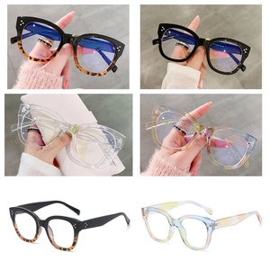 Gafas antiluz azul con remache cuadrado clásico Popular de alta calidad y bajo <span class=keywords><strong>precio</strong></span>, <span class=keywords><strong>lentes</strong></span> de refracción personalizadas, montura de gafas ópticas <span class=keywords><strong>para</strong></span> Miopía - Product Image 5