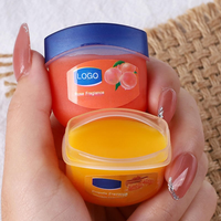 XM Private Label 4 types de baume à lèvres hydratant OEM ODM masque pour les lèvres à la camomille et à la pêche Produits de soin des lèvres de beauté
