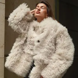 Abrigo de piel de cordero rizado Mongol de nuevo diseño de moda personalizado abrigo de invierno para mujer abrigo de cordero rizado de pelo largo