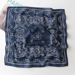 Bufanda Estampada para Mujer con Diseños Atractivos y Textura Suave, Ideal para Regalo o Reventa de Moda - Product Image 5
