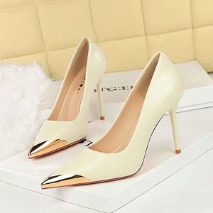 Banquet femmes été talons ultra-hauts bouche peu profonde pointu Stiletto léger métal-orteil Sexy hauteur augmentant Massage - Product Image 5