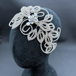 <span class=keywords><strong>Serre</strong></span>-tête de <span class=keywords><strong>mariée</strong></span> fait main en cristal et strass en forme de feuille, diadème de mariage pour la <span class=keywords><strong>mariée</strong></span> - Product Image 4