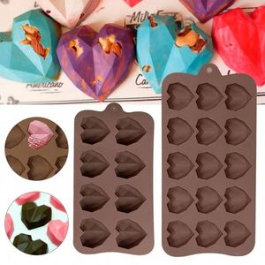 Usa Mairun 15/8 Cavity Diamond Heart Ceramic Chocolate Nozzle 3D Heart Cake Accessories DIY Ice Cubes Biscuit <b>Pastry</b> <b>Baking</b> Kit - Product Image 2