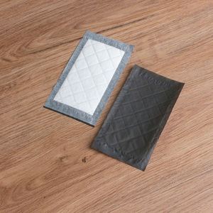 Tampon absorbant liquides et sangs de qualité alimentaire et écologique pour la présentation en supermarché de viandes et de fruits - Product Image 4