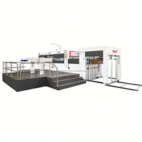 Machine de découpe et de rainurage automatique à alimentation par convoyeur pour papier et carton ondulé à lit plat haute pression