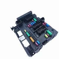 Caja de fusibles B5 adecuada para Peugeot 307, 406, 807 y Citroen C3, C4