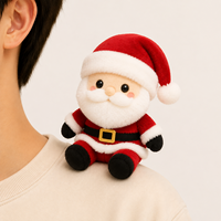 Fournisseur de jouets en peluche personnalisés pour Noël : Homme en pain d'épices magnétique à porter à l'épaule, et compagnon de fête personnalisable à porter à l'épaule. Usine de jouets en peluche.