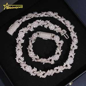 Catena Cubana di Lusso con Moissanite a Fiore da 15mm, Gioielli Hip Hop in Argento Sterling 925, Catena Infinity con Moissanite Incastonata - Product Image 1