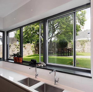 Finestre Scorrevoli in Lega di Alluminio Multi-pannello Design Orizzontale Moderno con Zanzariera in Acciaio Inox e Tenda Regolabile per Ventilazione - Product Image 2