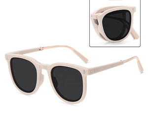 2024 Lunettes de soleil unisexes à monture carrée avec protection UV400 Lentilles polarisées en polycarbonate Style <span class=keywords><strong>punk</strong></span> noir Cadres disponibles - Product Image 4