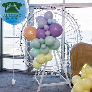 Soporte de exhibición de vino de metal moderno plateado/dorado con logotipo personalizado para decoraciones de bodas y eventos - Product Image 2