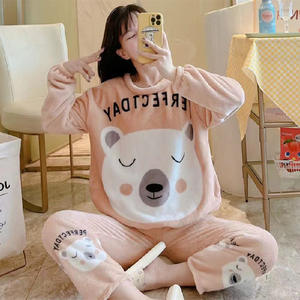 Pijama <span class=keywords><strong>de</strong></span> lana coral <span class=keywords><strong>de</strong></span> cuello redondo para mujer, felpa y cálido en invierno, dibujos animados lindos y dulces - Product Image 6